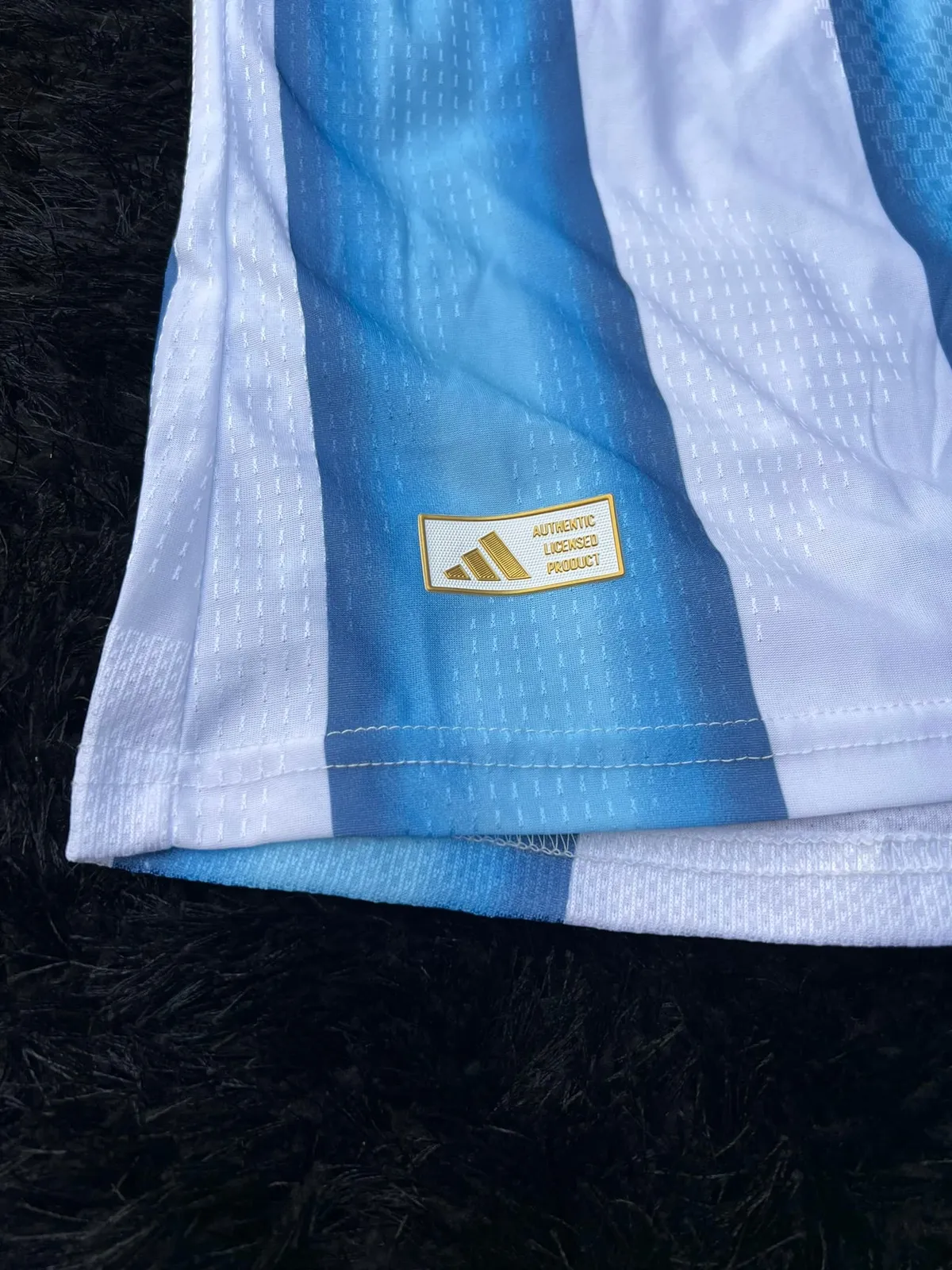 ARGENTINE HOME KIT WORLD CUP 2026 - GOLDEN PATCH VERSION
