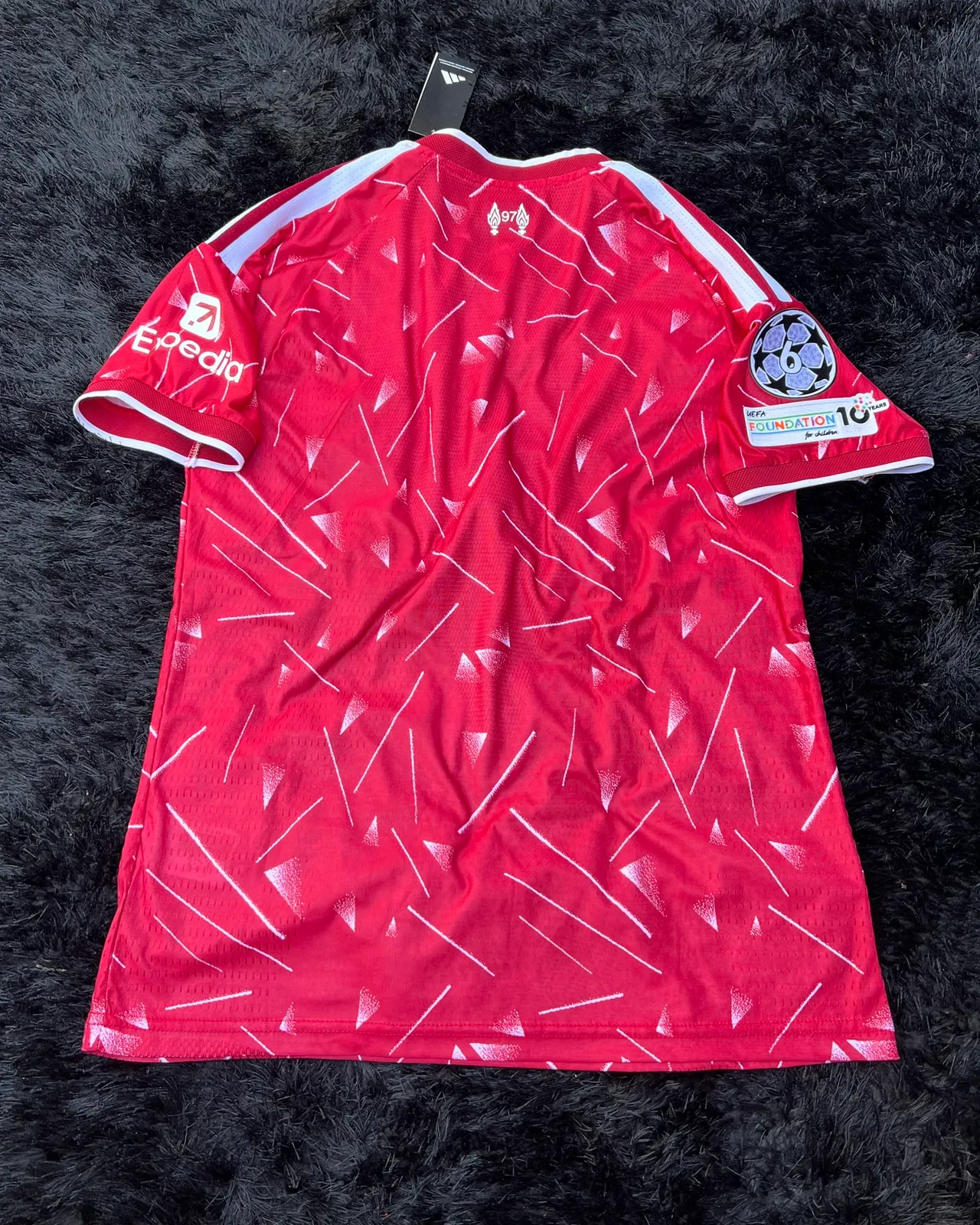 LIVERPOOL HOME KIT 26/27 UCL VERSION
