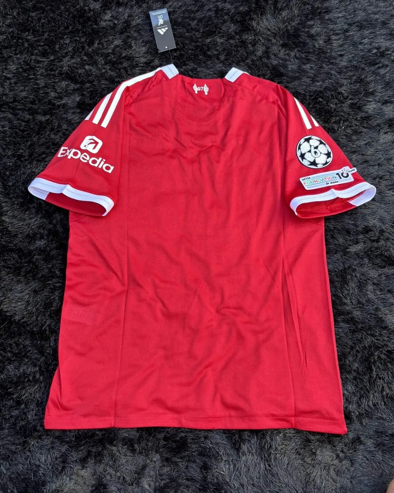 LIVERPOOL HOME KIT 25/26 UCL VERSION
