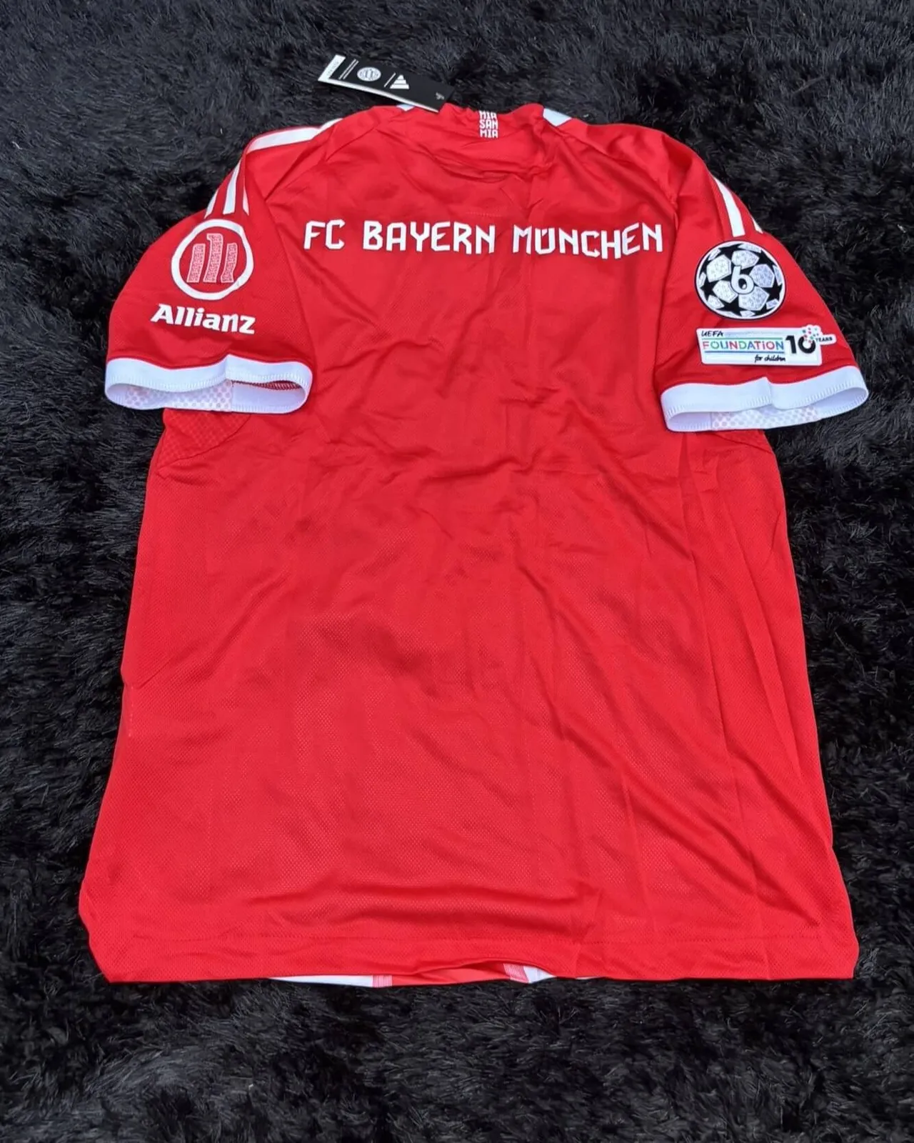 BAYERN MUNICH HOME KIT 25/26 UCL VERSION