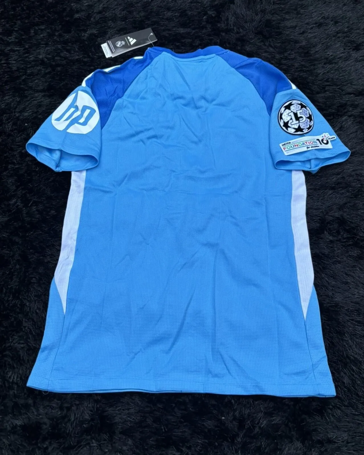 REAL MADRID GOALKEPPER KIT 25/26 UCL VERSION