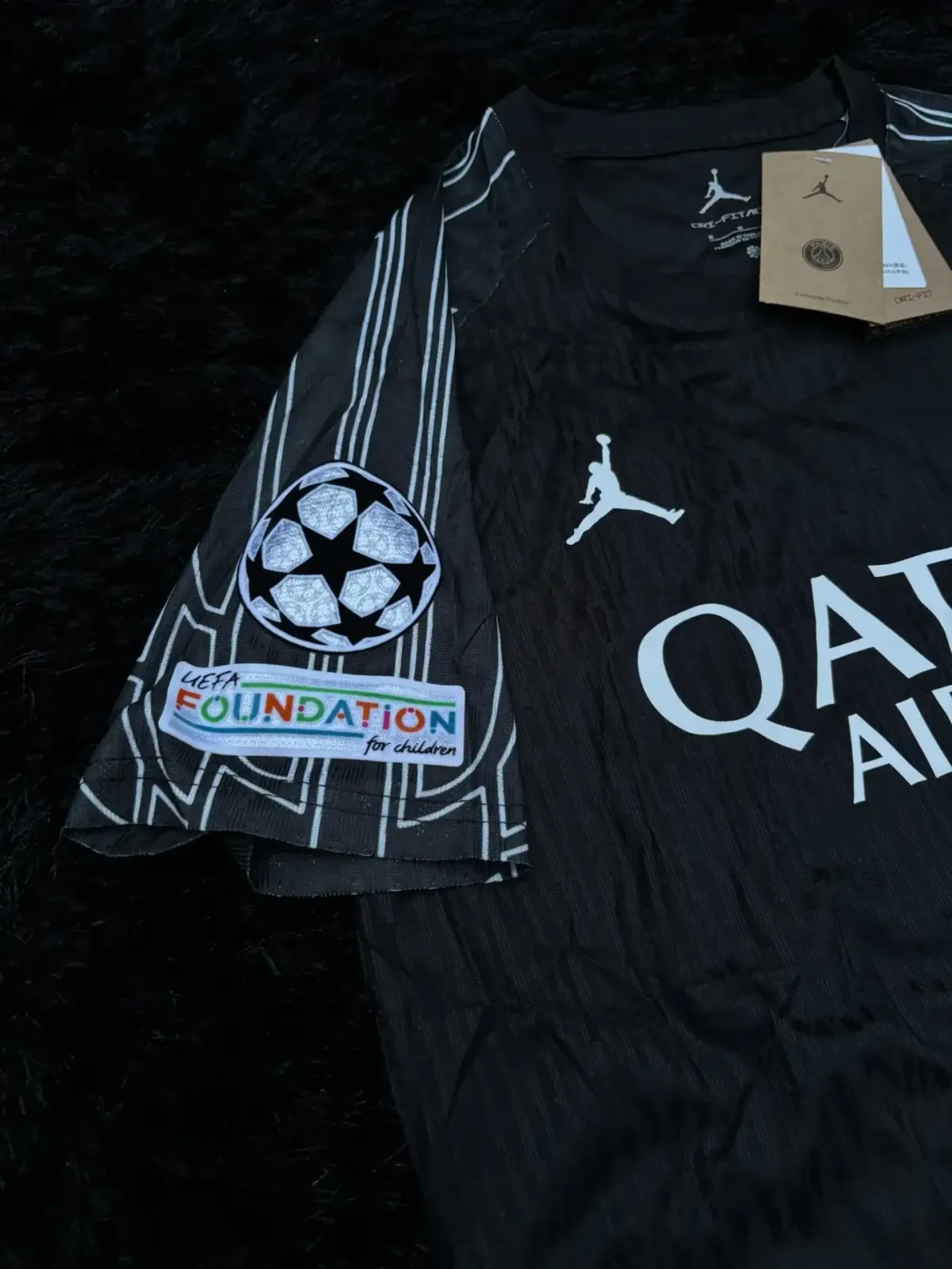 PSG SPECIAL KIT 25/26 UCL VERSION