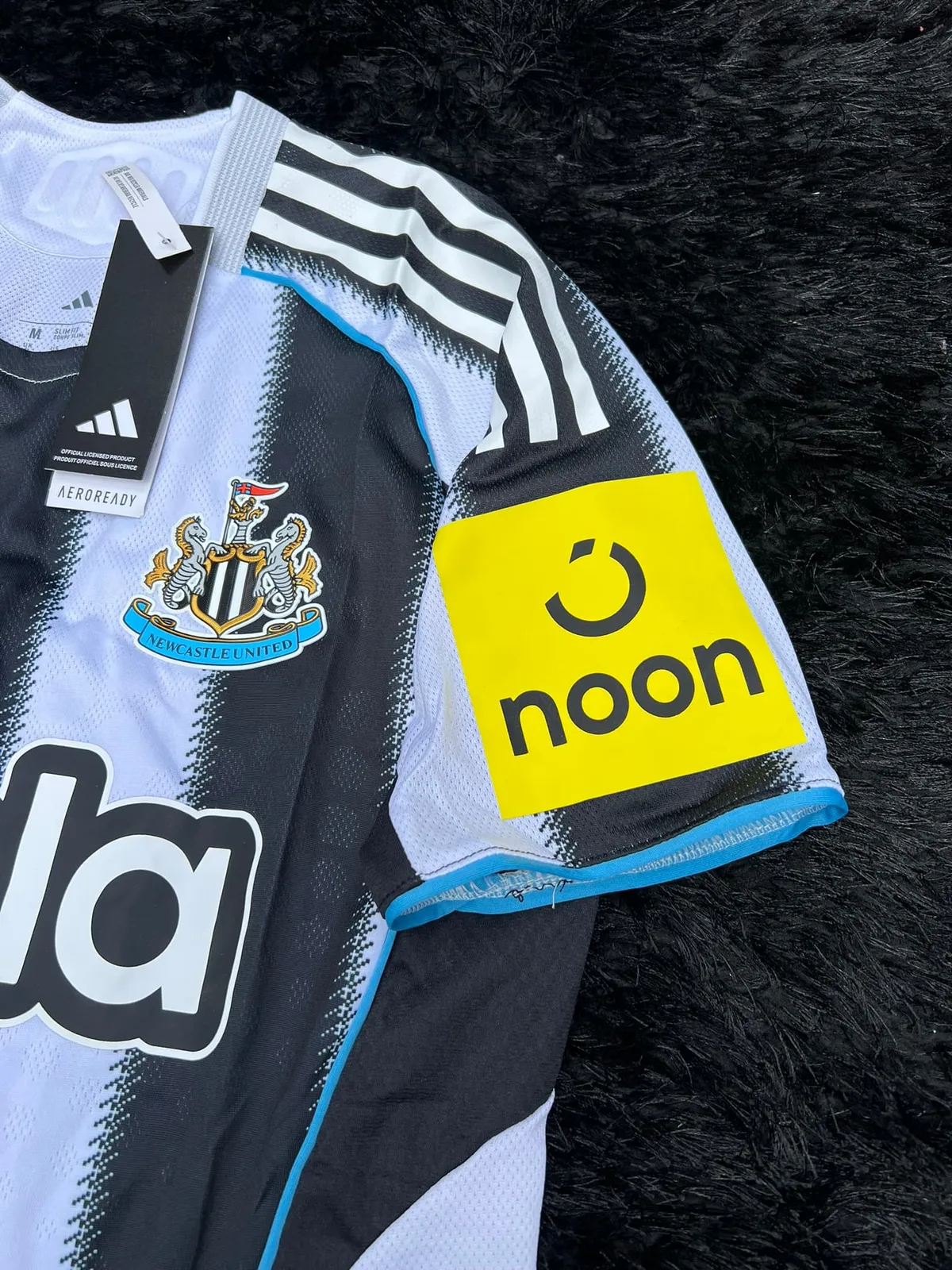 NEWCASTLE FULL HOME KIT 25/26 UC VERSION