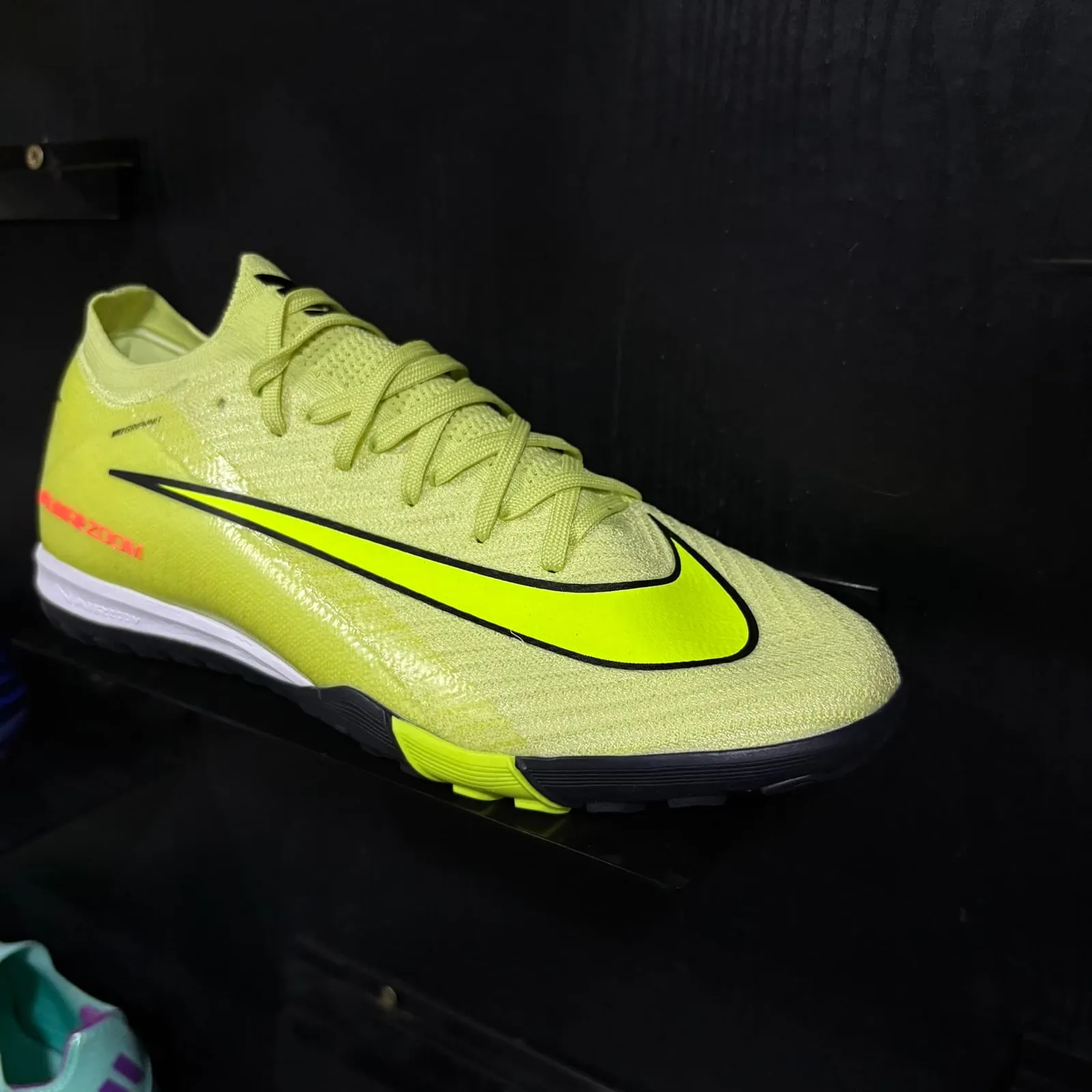 NIKE MERCURIAL VAPOR 16 PRO TF