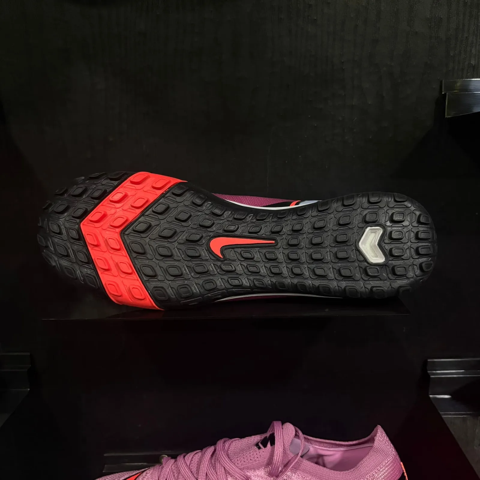 NIKE MERCURIAL VAPOR 16 PRO TF