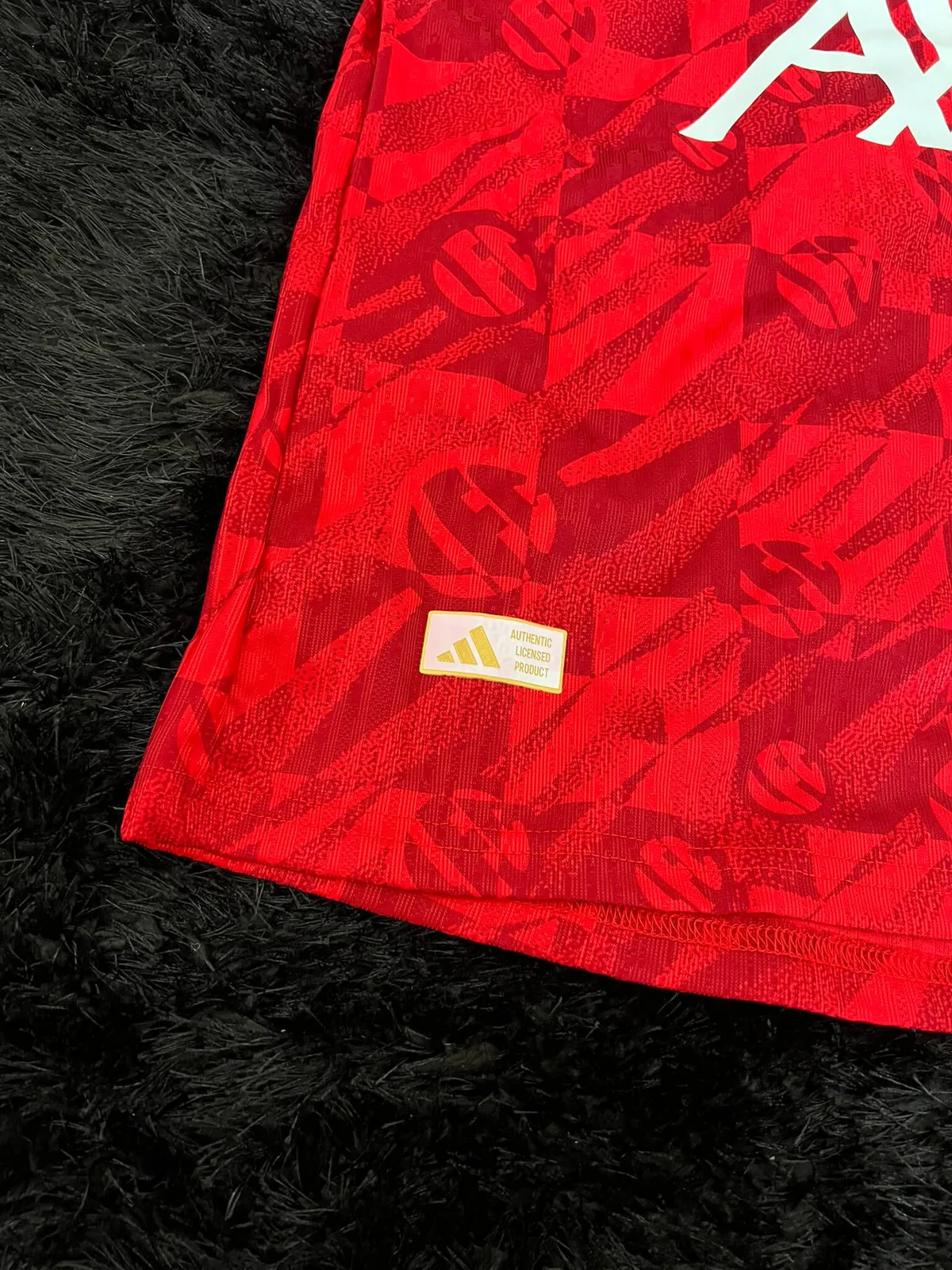 LIVERPOOL TRAINING KIT 26/27