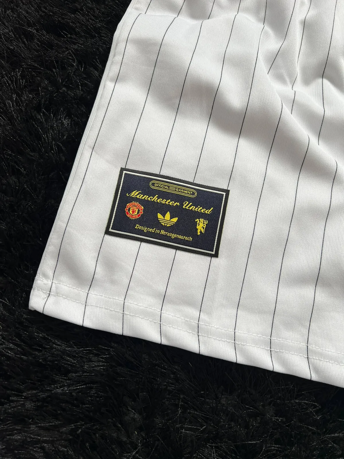 MANCHESTER UNITED ICON TERASSE KIT