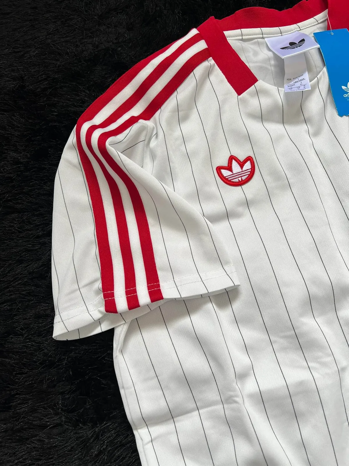 MANCHESTER UNITED ICON TERASSE KIT