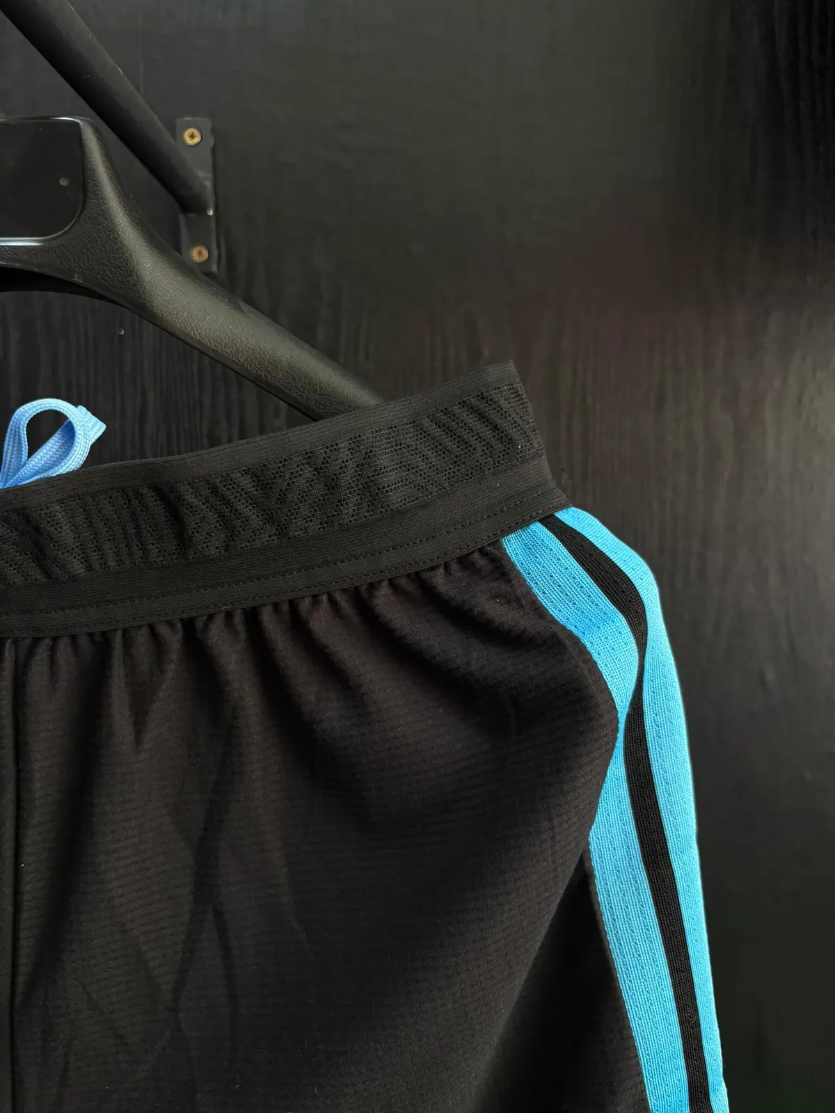 NEWCASTLE FC SHORT HOME KIT 26/27