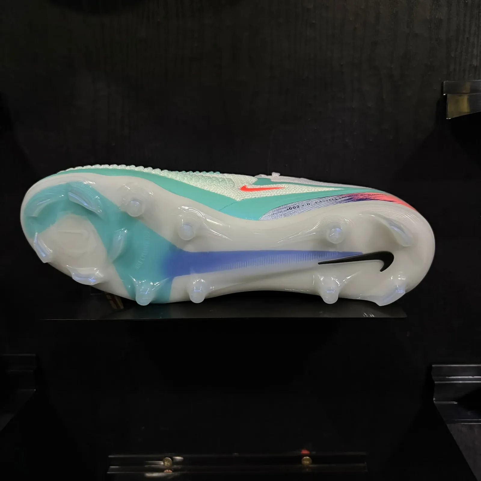 NIKE UNITED PHANTOM 6 LOW ELITE