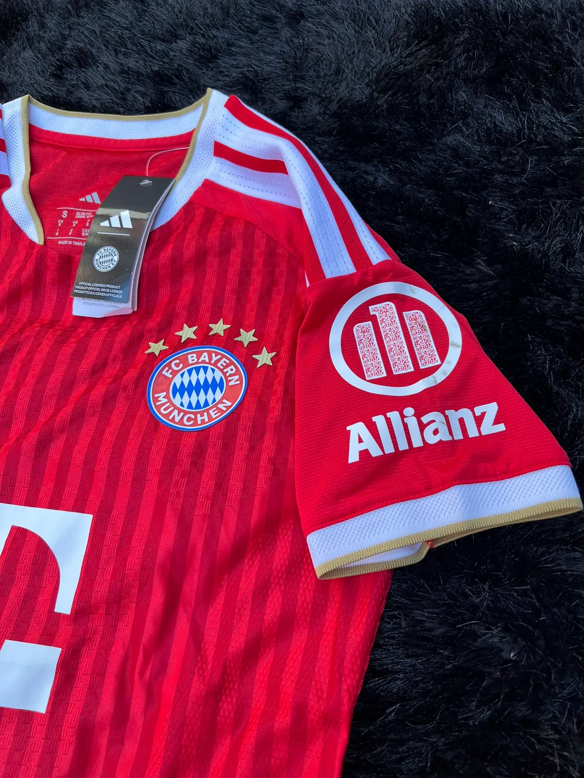 BAYERN MUNICH HOME KIT 26/27 UCL VERSION