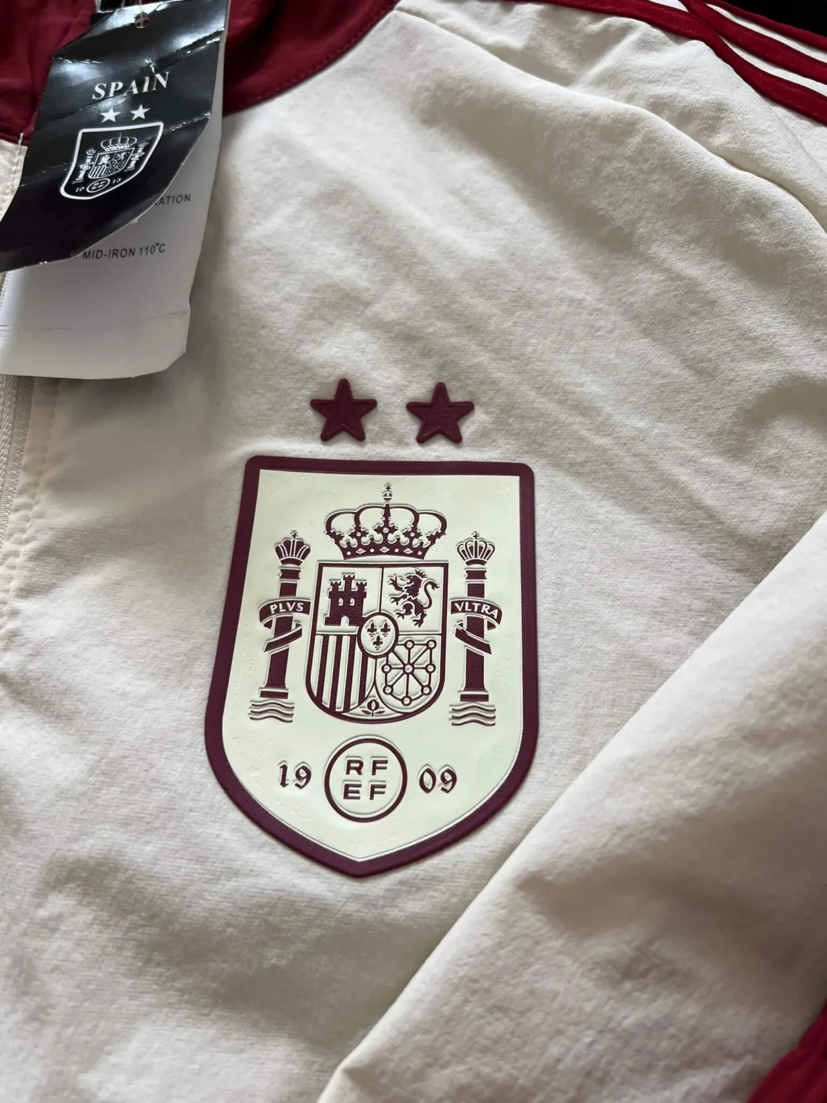 SPAIN PRE-MATCH TRACKSUIT 2027