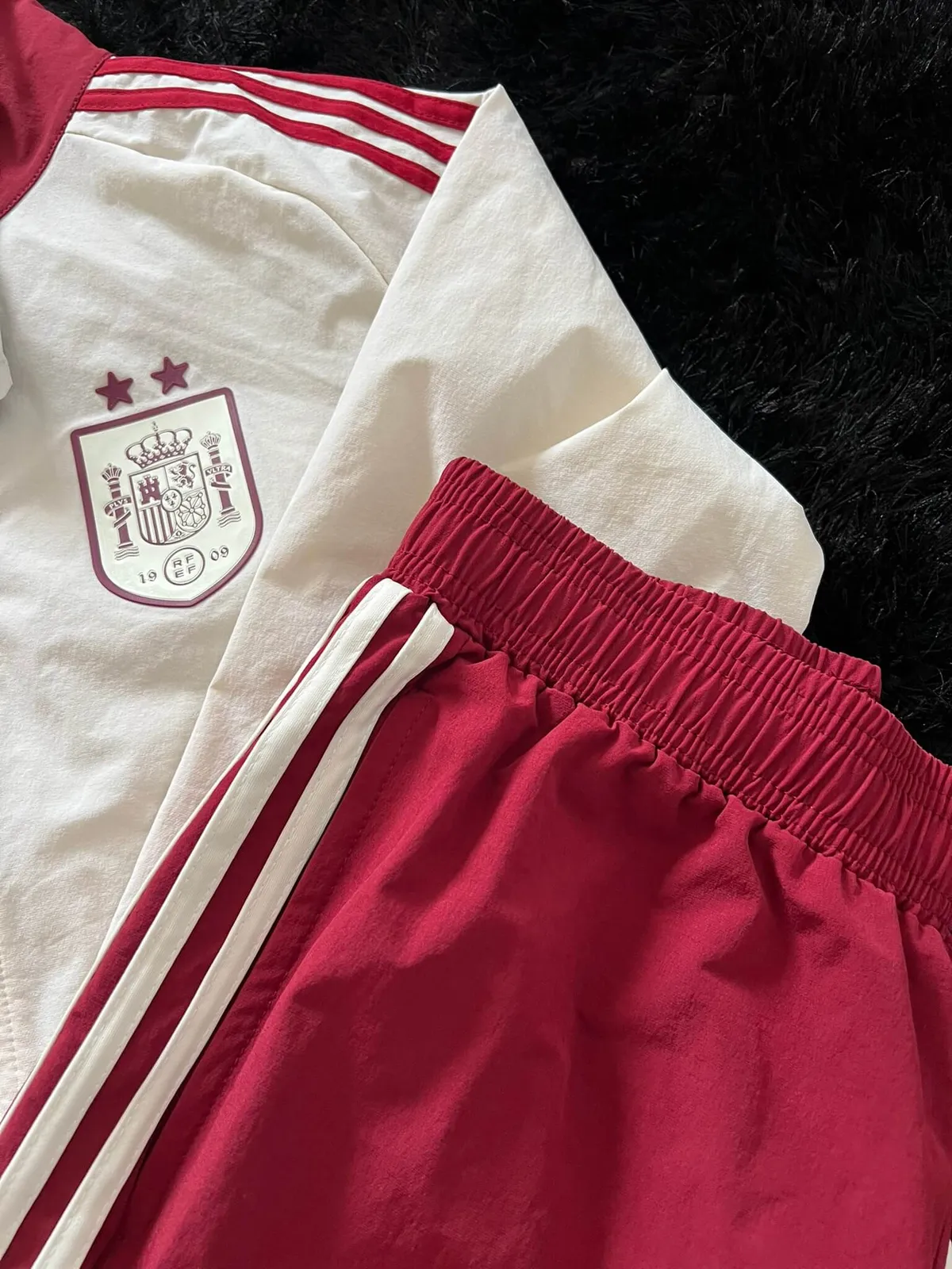 SPAIN PRE-MATCH TRACKSUIT 2027