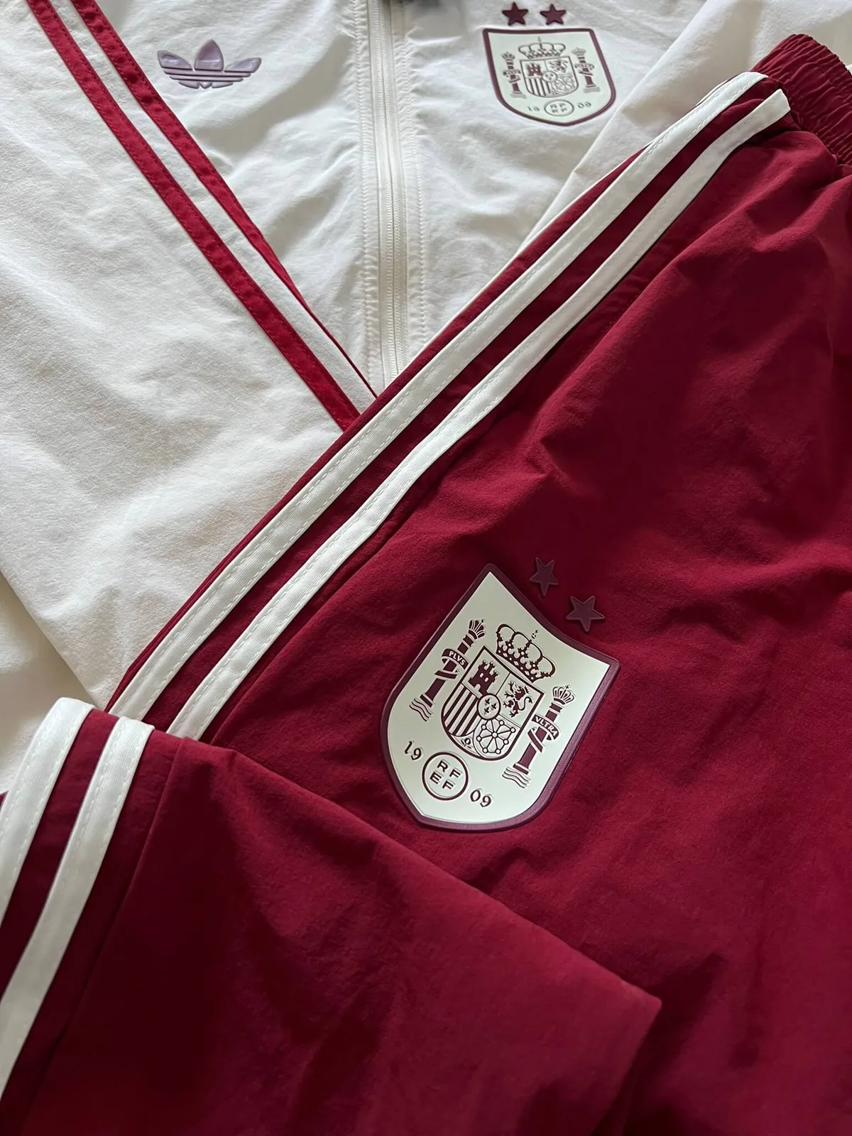 SPAIN PRE-MATCH TRACKSUIT 2027