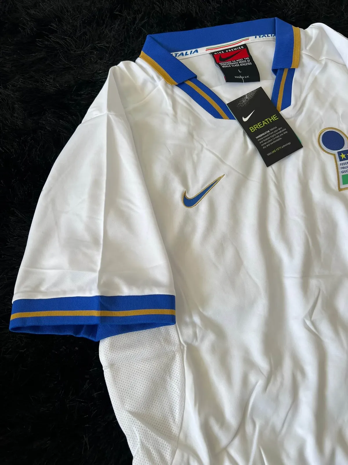 ITALY AWAY KIT RETRO 1996-1997