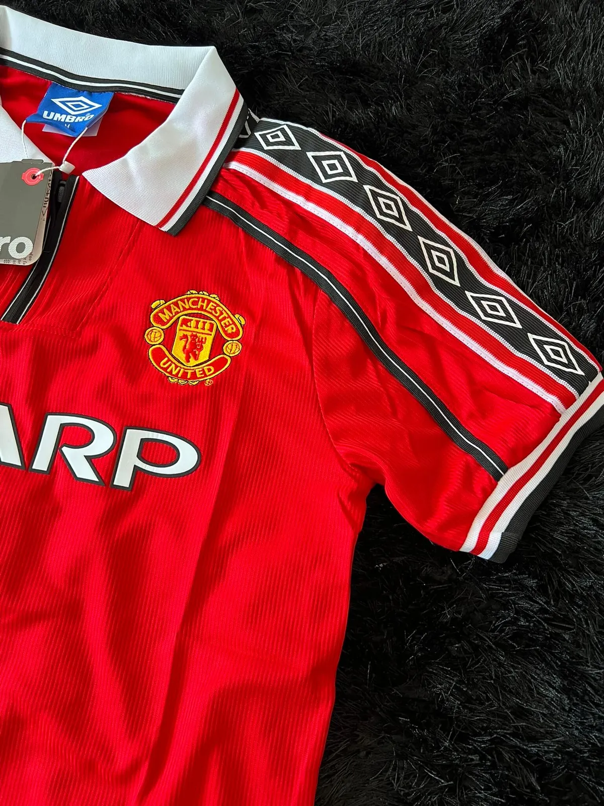 MANCHESTER UNITED HOME RETRO KIT 1998-2000